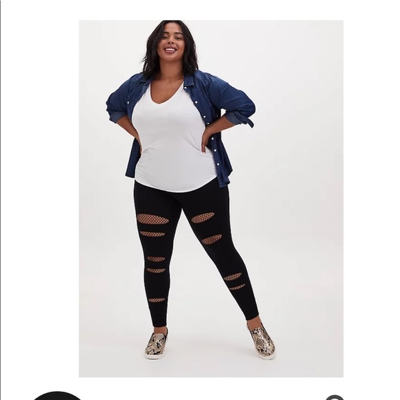 torrid Pants - NWT TORRID PREMIUM LEGGING - SLASHED FISHNET